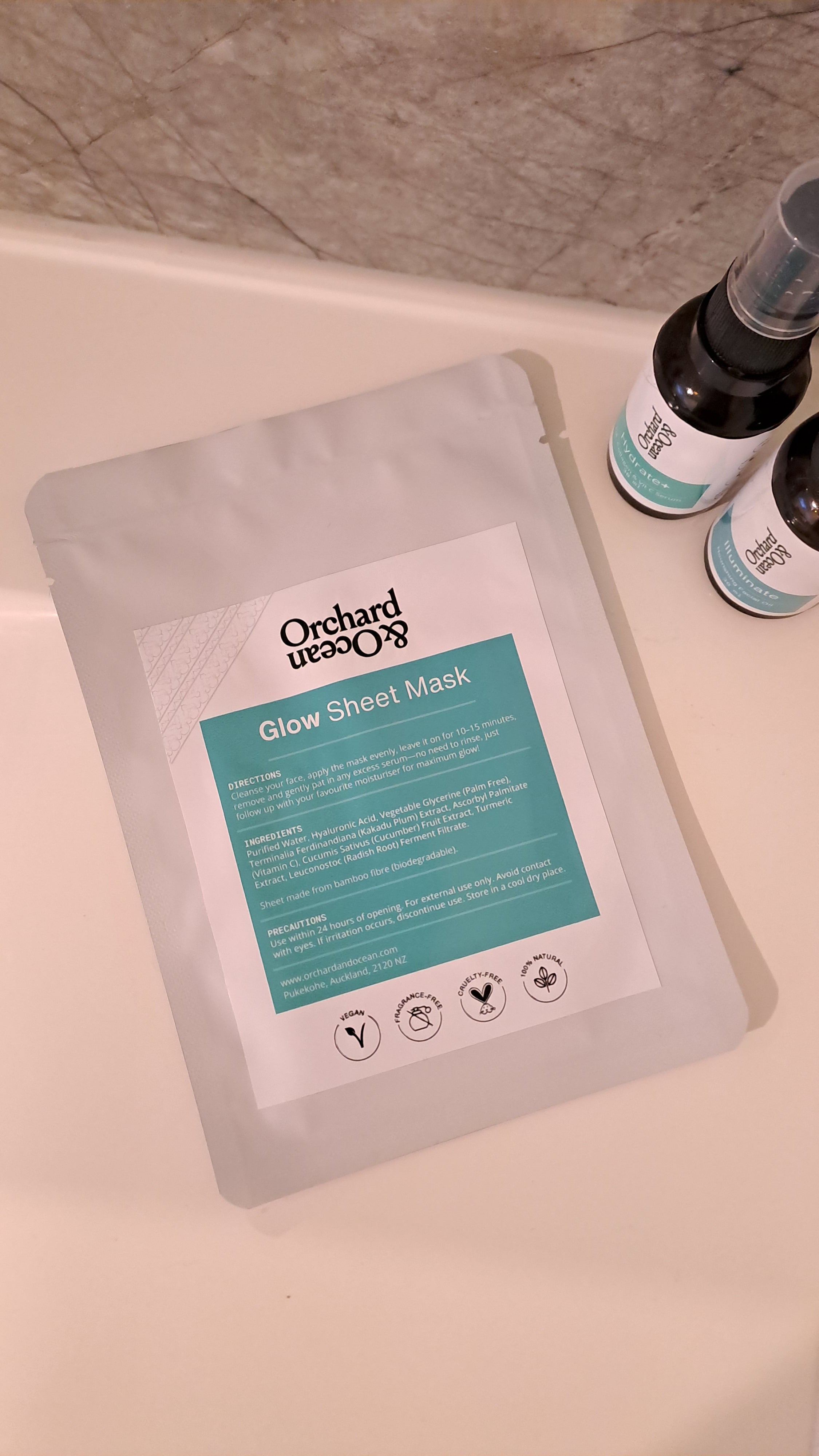 NEW! Nourish & Glow Gift Set with GLOW Sheet Mask